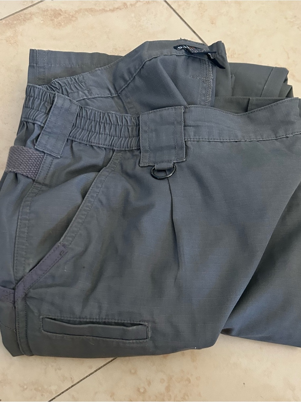 Men's Elastic Waist 5.11 tactica Utility Pants -